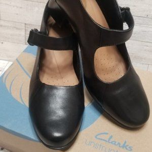 Unstructured by Clark’s Womens Un Damson Vibe Leather Pumps Size 9 M Black NEW